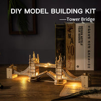 Tower Bridge – Detailed Wooden Architectural Model