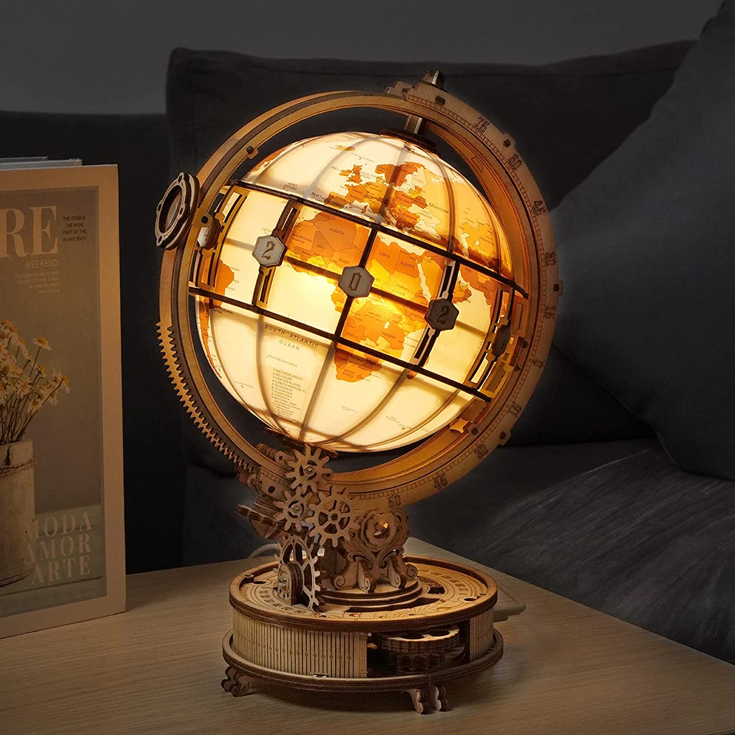 Luminous Globe – 3D Wooden Wooden Puzzle & Light-Up Building Kit