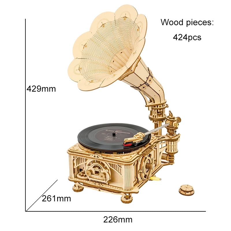 Retro Wooden Gramophone – Hand-Crank Mechanical Model
